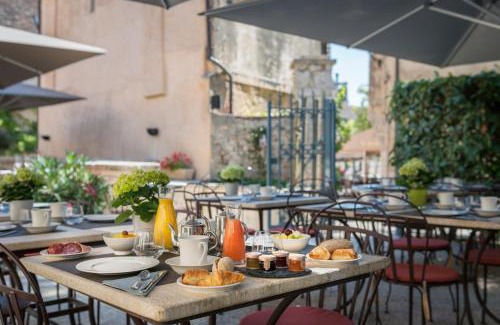 Provins Hotel | Hôtel Aux Vieux Remparts, The Originals Relais