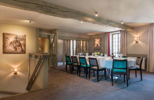 Provins Hotel | Hôtel Aux Vieux Remparts, The Originals Relais