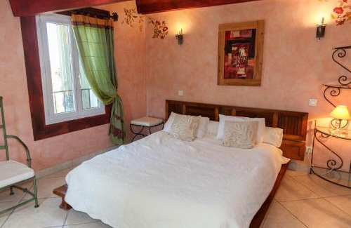 Puygiron Hotel | Hôtel CASITA