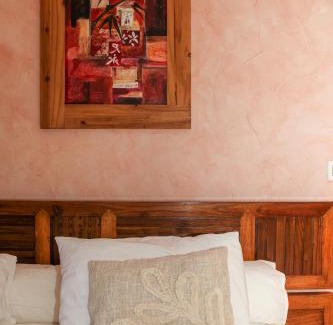 Puygiron Hotel | Hôtel CASITA