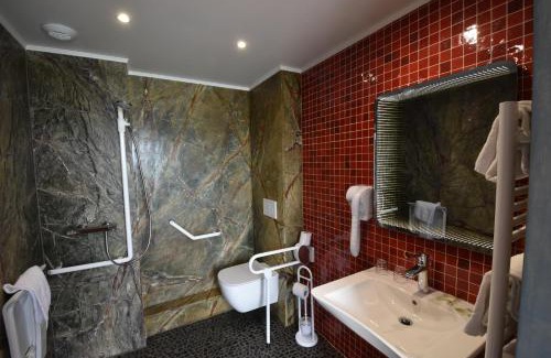 Le Treport Hotel | Hôtel De Calais