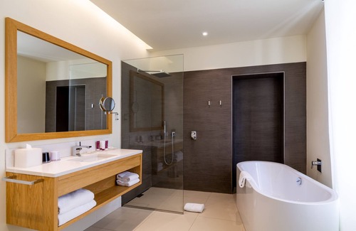 Fontainebleau Hotel | Hôtel de Cavoye