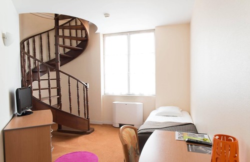 Montmorillon Hotel | Hôtel de France