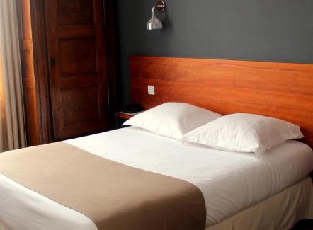 Douarnenez Hotel | Hôtel De France - Restaurant L'insolite