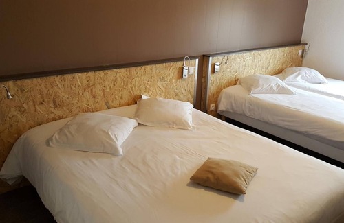 Jonzac Hotel | Hôtel de L'Ecu