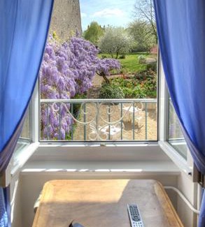 Chagny Hotel | Hôtel De La Ferté