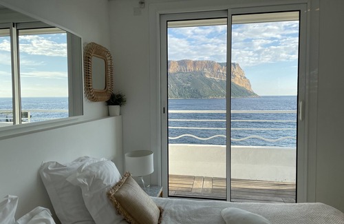 Cassis Hotel | Hôtel de la Plage Mahogany