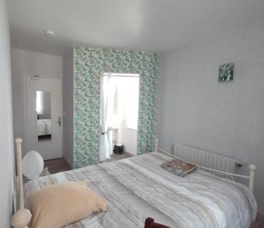 Ambenay Hotel | Hôtel de la Risle