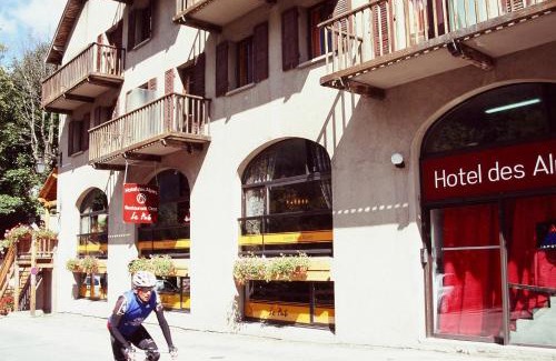 La Grave Hotel | Hôtel des Alpes - Skiers & Bikers Lodge