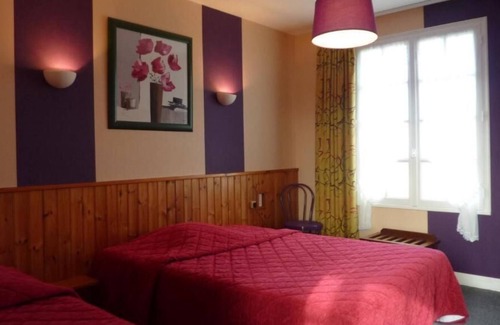 Nuaille Hotel | Hôtel Des Biches