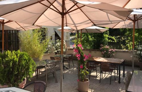 Allemagne-en-Provence Hotel | Hôtel du Moulin