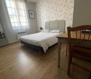 Lesperon Hotel | Hôtel et RESTAURANT traditionnel L' Escalandes