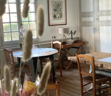 Lesperon Hotel | Hôtel et RESTAURANT traditionnel L' Escalandes