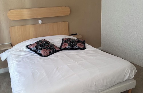 Belleville Hotel | Hôtel l'Ange Couronnée