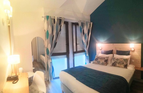 La Breille-les-Pins Hotel | Hôtel l'Orée des Bois