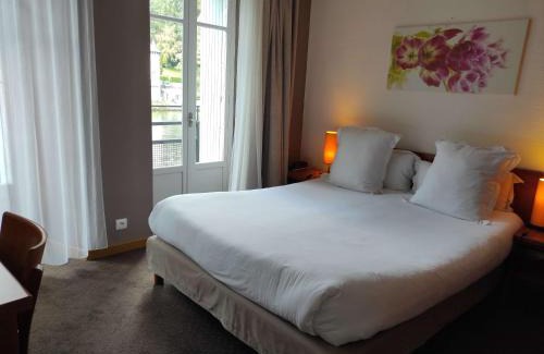 Entraygues-sur-Truyere Hotel | Hôtel La Rivière