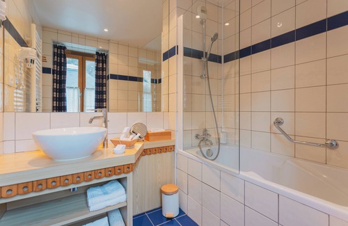 Cauterets Hotel | Hôtel le Bois Joli