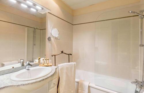 Auxerre Hotel | Hôtel Le Maxime - Best Western Signature Collection