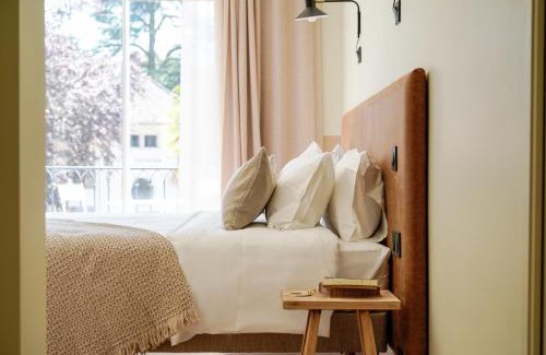 Talloires-Montmin Hotel | Hôtel Le Mouton Bleu