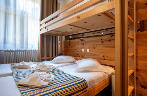 Saint-Jorioz Hotel | Hôtel le Pré du Lac