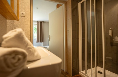 Saint-Jorioz Hotel | Hôtel le Pré du Lac