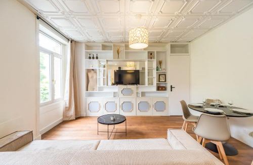 Guingamp Apartment | Hôtel Lefort - Le Cocon Harmonieux