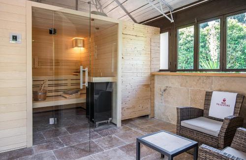 St.-Remy-de-Provence Hotel | Hôtel Mas Valentine