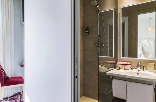 Levallois-Perret Hotel | Hôtel Mercure Paris Pont de Levallois Neuilly