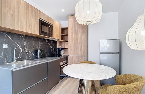 Montargis Apartment | Hôtel Particulier - Suite l'Orangerie