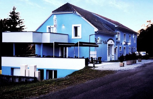 Longevelle-sur-Doubs Apartment | Hôtel Restaurant - Belle'man