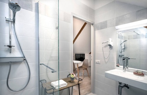 Chateauneuf-de-Randon Hotel | Hôtel Restaurant de la Poste et La Grange Détente, espace bien-être