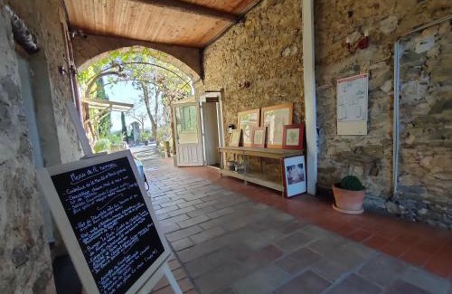 Conilhac-Corbieres Hotel | Hôtel Restaurant L'Art des Mets by Côté Jardin