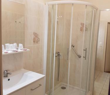 Thesee Hotel | Hôtel Restaurant "Adults Only" Le Moulin de la Renne proche Zoo de Beauval