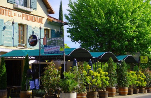 Gourdon Hotel | Hôtel Restaurant La Promenade