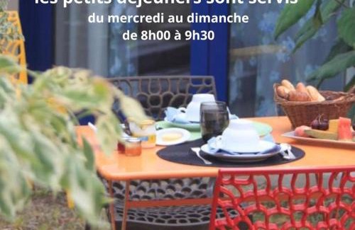 Theix-Noyalo Hotel | Hôtel - Restaurant l'Hortensia