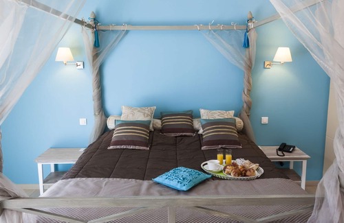 Cuers Hotel | Hôtel Restaurant Le Lingousto