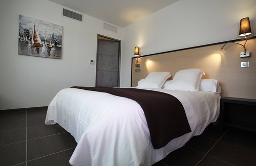 Le Rove Hotel | Hôtel Restaurant les Pielettes