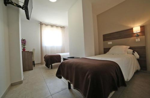 Le Rove Hotel | Hôtel Restaurant les Pielettes