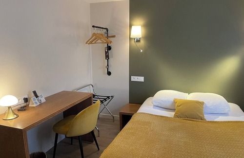 Briouze Hotel | Hôtel Sophie