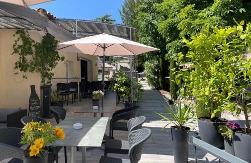 Greoux-les-Bains Hotel | Hôtel Spa Les Alpes