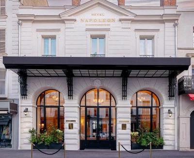 Fontainebleau Hotel | Hôtel & SPA Napoléon