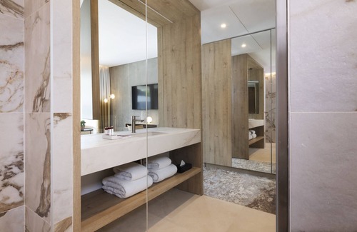 Greoux-les-Bains Hotel | Hôtel Spa Restaurant Villa Castellane