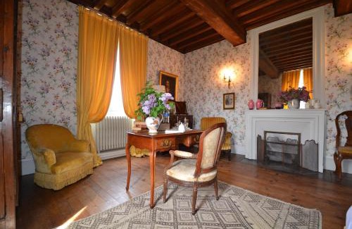 Salbris Bed & Breakfast | Hôtes de Montboulan