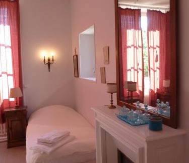 Salbris Bed & Breakfast | Hôtes de Montboulan