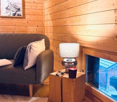 Blatten bei Naters Apartment | Hüttli Chalet mit atemberaubendem Weitblick