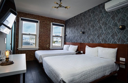 Wilshire Center Hotel | H Hotel