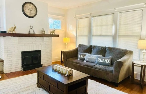 Tyler Park House | H1: Bourbon &Derby Getaway+Gift