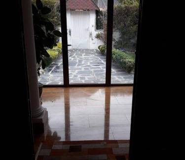 Mostoles House | H1-Habitación sublime cama doble luminosa A/C WIFI