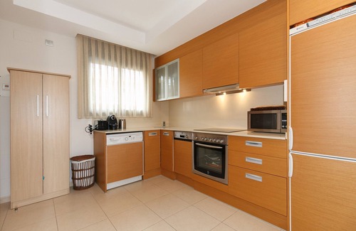 L'Hospitalet de l'Infant Apartment | H205-107 UHC OLIVERAS V APARTMENTS