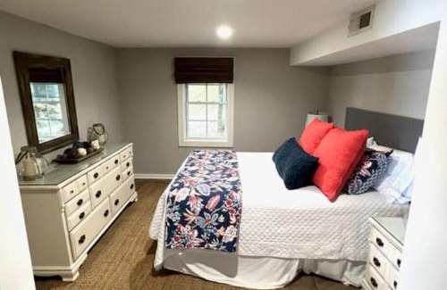 Crane Hill House | H2Oasis on Beautiful Smith Lake